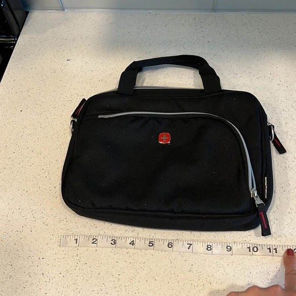 Swissgear  travel case - Picture 4 of 9